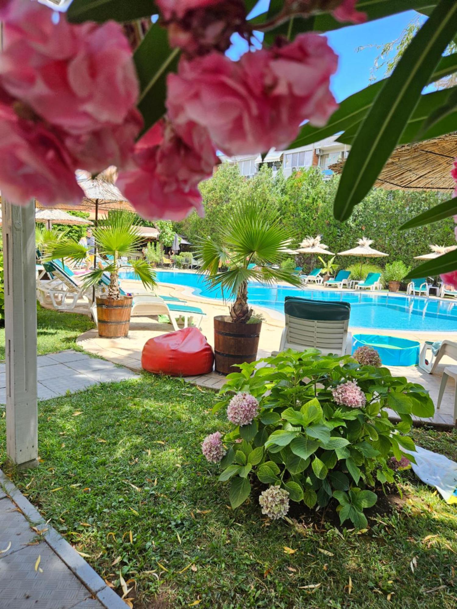 Hotel Liani Slantschew brjag Exterior foto